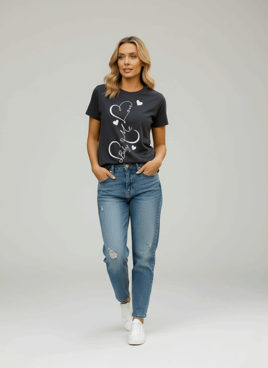 Black heart print tee studio style