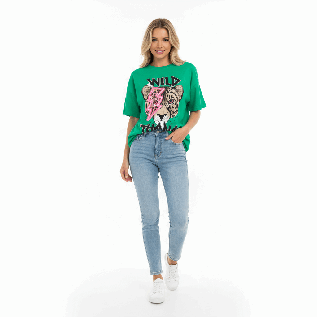 Model wearing t-shirt 5