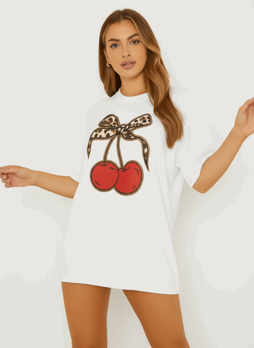 White t-shirt with bow cherry design